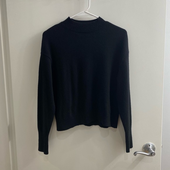 Everlane Sweaters - Everlane 100% Cashmere Sweater Black Size S